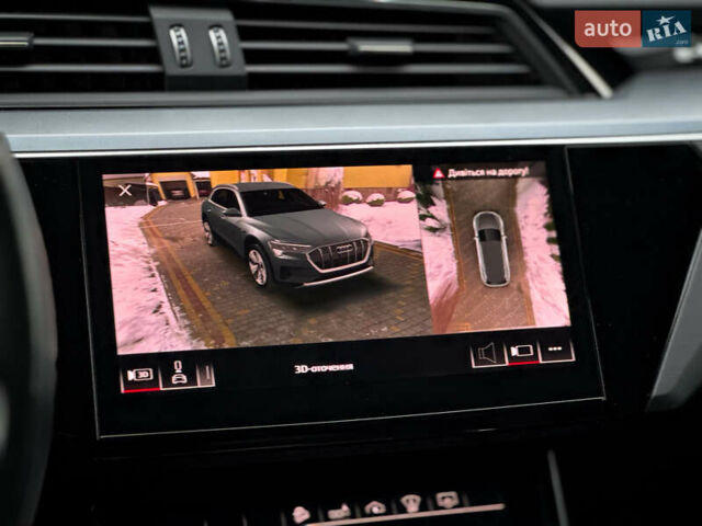Чорний Ауді E-Tron, об'ємом двигуна 0 л та пробігом 140 тис. км за 26000 $, фото 85 на Automoto.ua