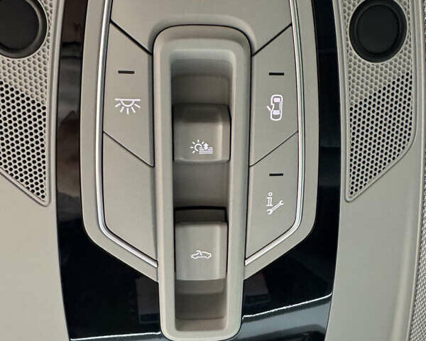 Чорний Ауді E-Tron, об'ємом двигуна 0 л та пробігом 211 тис. км за 20500 $, фото 22 на Automoto.ua