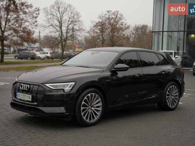 Черный Ауди E-Tron, объемом двигателя 0 л и пробегом 71 тыс. км за 34300 $, фото 4 на Automoto.ua