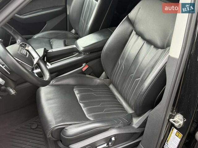 Чорний Ауді E-Tron, об'ємом двигуна 0 л та пробігом 76 тис. км за 31000 $, фото 27 на Automoto.ua