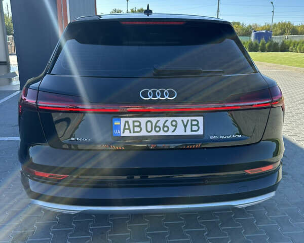 Черный Ауди E-Tron, объемом двигателя 0 л и пробегом 140 тыс. км за 27300 $, фото 6 на Automoto.ua