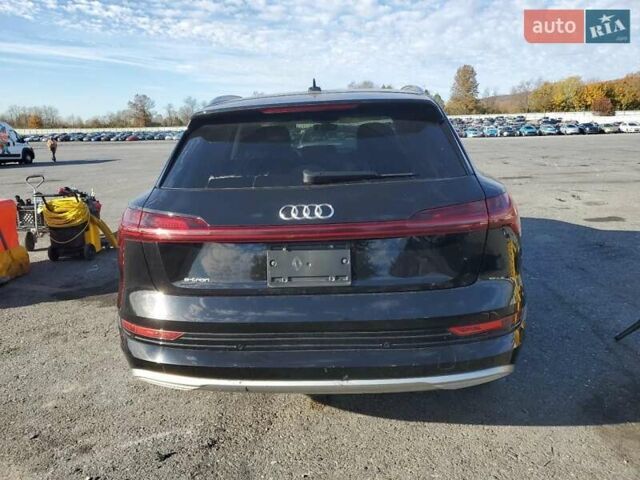 Черный Ауди E-Tron, объемом двигателя 0 л и пробегом 140 тыс. км за 9700 $, фото 5 на Automoto.ua