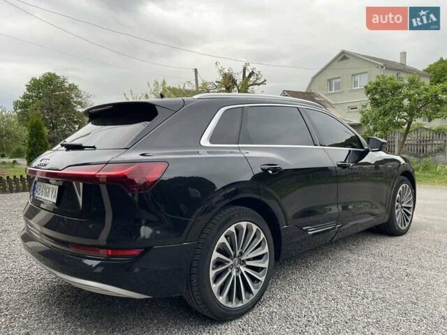 Черный Ауди E-Tron, объемом двигателя 0 л и пробегом 111 тыс. км за 29600 $, фото 4 на Automoto.ua