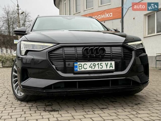 Чорний Ауді E-Tron, об'ємом двигуна 0 л та пробігом 76 тис. км за 31000 $, фото 20 на Automoto.ua