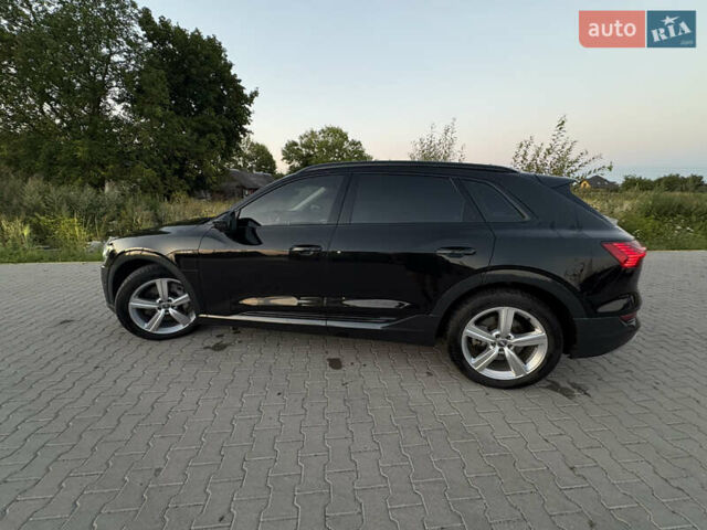 Черный Ауди E-Tron, объемом двигателя 0 л и пробегом 145 тыс. км за 26200 $, фото 7 на Automoto.ua