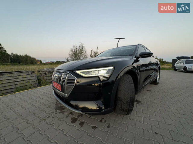 Черный Ауди E-Tron, объемом двигателя 0 л и пробегом 145 тыс. км за 26200 $, фото 4 на Automoto.ua