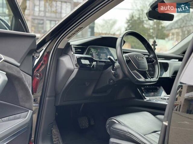 Черный Ауди E-Tron, объемом двигателя 0 л и пробегом 85 тыс. км за 31500 $, фото 33 на Automoto.ua