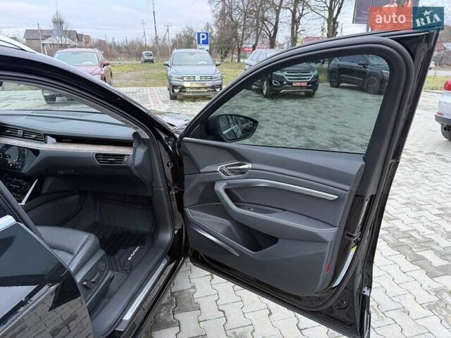 Черный Ауди E-Tron, объемом двигателя 0 л и пробегом 65 тыс. км за 29700 $, фото 35 на Automoto.ua