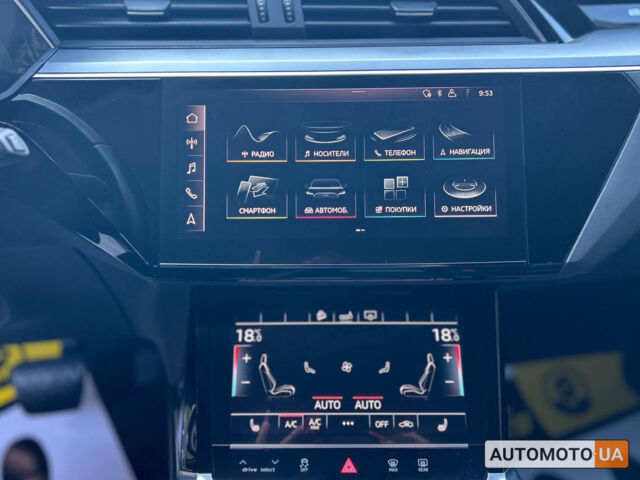 Черный Ауди E-Tron, объемом двигателя 95 л и пробегом 173 тыс. км за 28000 $, фото 12 на Automoto.ua
