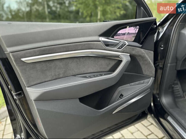 Черный Ауди E-Tron, объемом двигателя 0 л и пробегом 142 тыс. км за 36500 $, фото 14 на Automoto.ua
