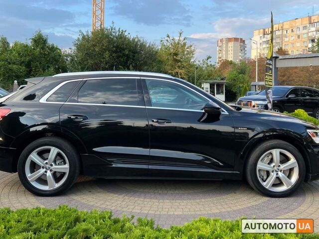 Черный Ауди E-Tron, объемом двигателя 95 л и пробегом 64 тыс. км за 35900 $, фото 7 на Automoto.ua