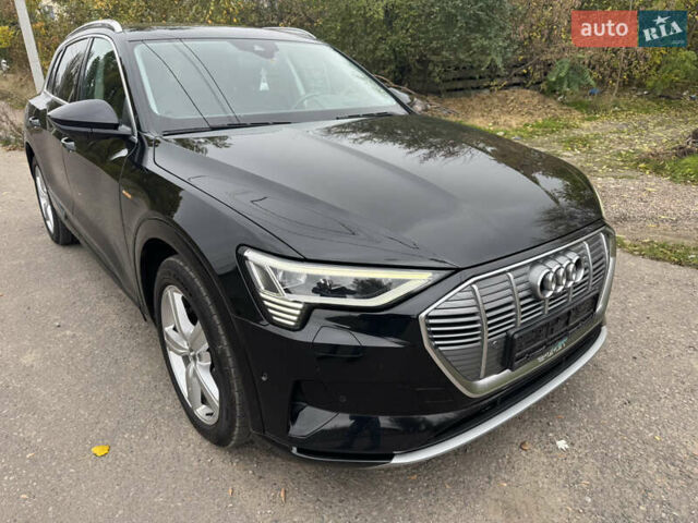 Чорний Ауді E-Tron, об'ємом двигуна 0 л та пробігом 151 тис. км за 27500 $, фото 1 на Automoto.ua
