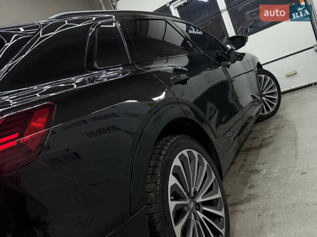 Черный Ауди E-Tron, объемом двигателя 0 л и пробегом 89 тыс. км за 29999 $, фото 53 на Automoto.ua