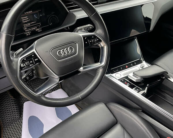 Черный Ауди E-Tron, объемом двигателя 0 л и пробегом 114 тыс. км за 29600 $, фото 19 на Automoto.ua