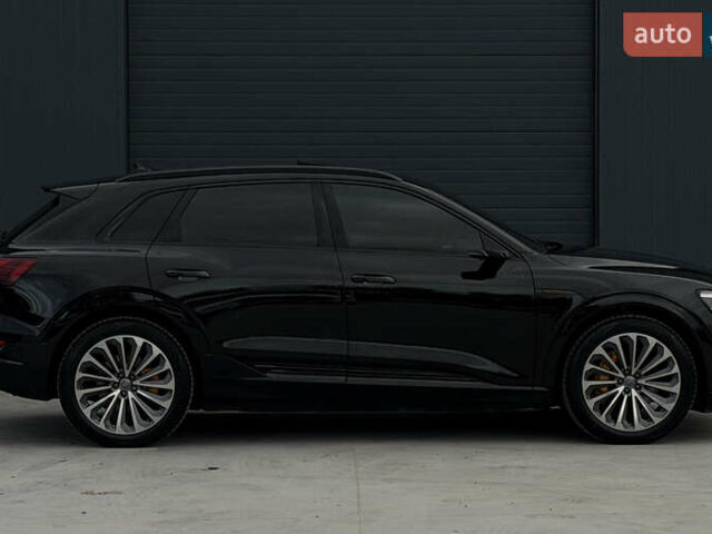 Чорний Ауді E-Tron, об'ємом двигуна 0 л та пробігом 162 тис. км за 28500 $, фото 27 на Automoto.ua