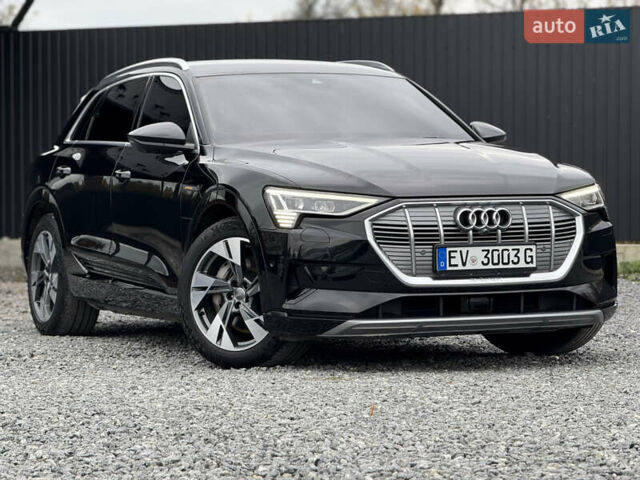 Черный Ауди E-Tron, объемом двигателя 0 л и пробегом 77 тыс. км за 30900 $, фото 9 на Automoto.ua