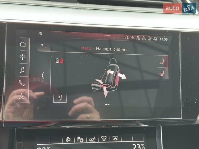 Черный Ауди E-Tron, объемом двигателя 0 л и пробегом 85 тыс. км за 31500 $, фото 45 на Automoto.ua