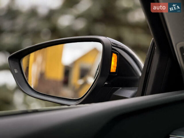 Чорний Ауді E-Tron, об'ємом двигуна 0 л та пробігом 140 тис. км за 26000 $, фото 90 на Automoto.ua