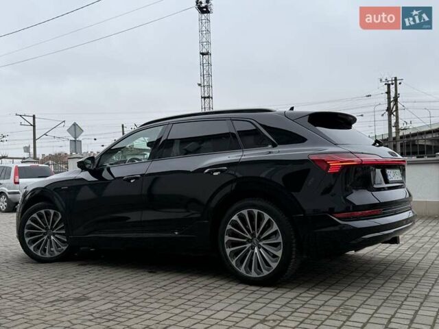 Чорний Ауді E-Tron, об'ємом двигуна 0 л та пробігом 76 тис. км за 31000 $, фото 15 на Automoto.ua