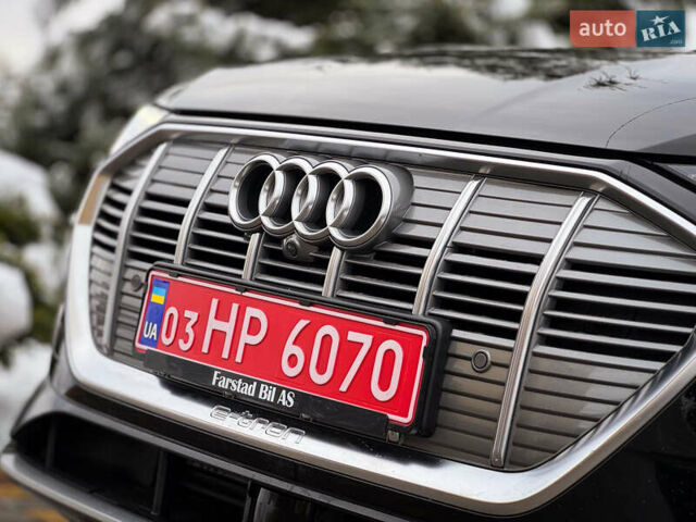 Чорний Ауді E-Tron, об'ємом двигуна 0 л та пробігом 140 тис. км за 26000 $, фото 23 на Automoto.ua