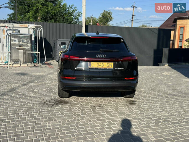 Черный Ауди E-Tron, объемом двигателя 0 л и пробегом 168 тыс. км за 25999 $, фото 23 на Automoto.ua