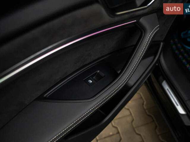 Чорний Ауді E-Tron, об'ємом двигуна 0 л та пробігом 100 тис. км за 31400 $, фото 64 на Automoto.ua