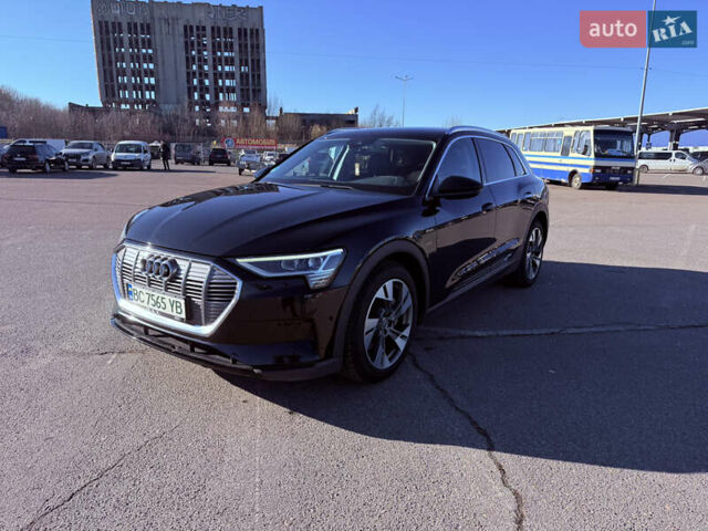 Чорний Ауді E-Tron, об'ємом двигуна 0 л та пробігом 118 тис. км за 19800 $, фото 2 на Automoto.ua