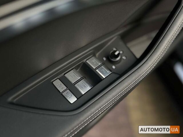 Черный Ауди E-Tron, объемом двигателя 95 л и пробегом 64 тыс. км за 35900 $, фото 25 на Automoto.ua