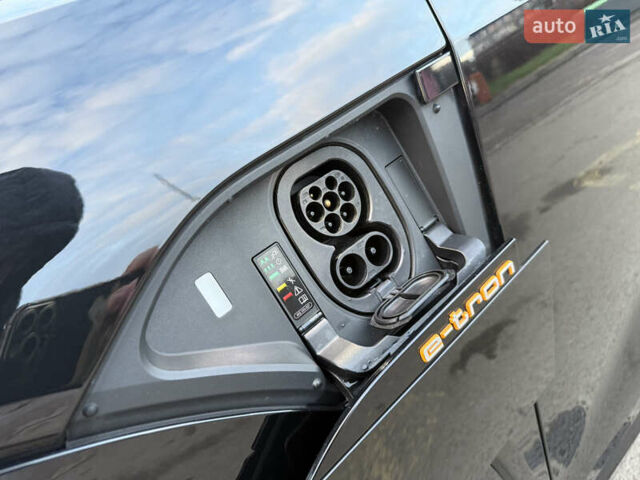 Черный Ауди E-Tron, объемом двигателя 0 л и пробегом 88 тыс. км за 29999 $, фото 34 на Automoto.ua
