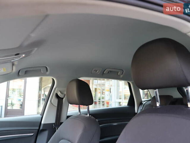 Чорний Ауді E-Tron, об'ємом двигуна 0 л та пробігом 86 тис. км за 29800 $, фото 19 на Automoto.ua