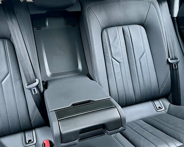 Чорний Ауді E-Tron, об'ємом двигуна 0 л та пробігом 204 тис. км за 21900 $, фото 21 на Automoto.ua