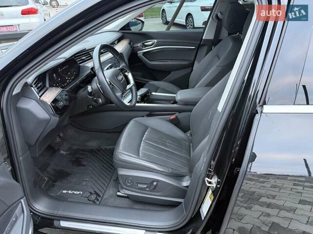 Черный Ауди E-Tron, объемом двигателя 0 л и пробегом 65 тыс. км за 29700 $, фото 25 на Automoto.ua