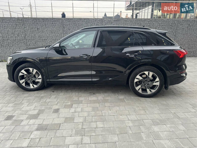 Черный Ауди E-Tron, объемом двигателя 0 л и пробегом 134 тыс. км за 27800 $, фото 9 на Automoto.ua