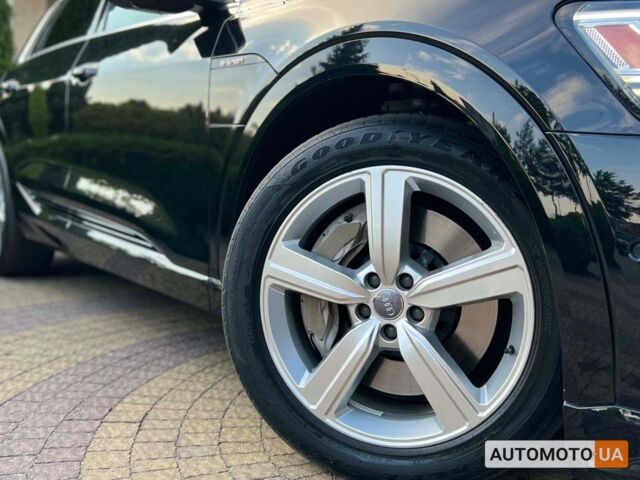 Черный Ауди E-Tron, объемом двигателя 95 л и пробегом 64 тыс. км за 35900 $, фото 8 на Automoto.ua