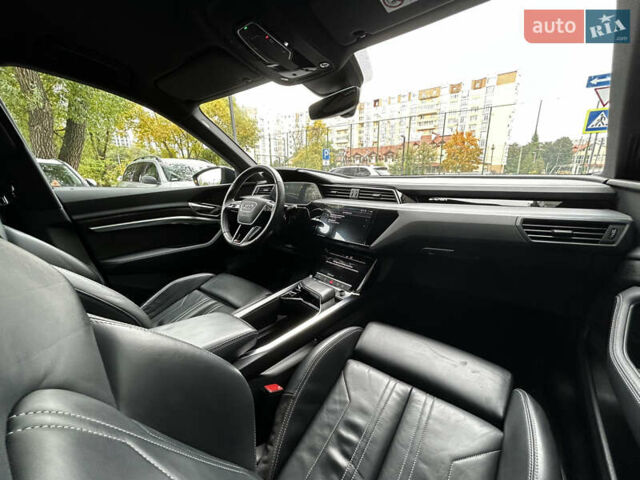 Черный Ауди E-Tron, объемом двигателя 0 л и пробегом 101 тыс. км за 29350 $, фото 63 на Automoto.ua