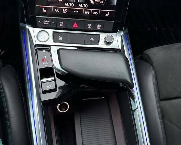 Ауди E-Tron 2019 в Киеве на Automoto.ua Черный Ауди E-Tron, объемом двигателя 0 л и пробегом 115 тыс. км за 28500 $, фото 21 на Automoto.ua