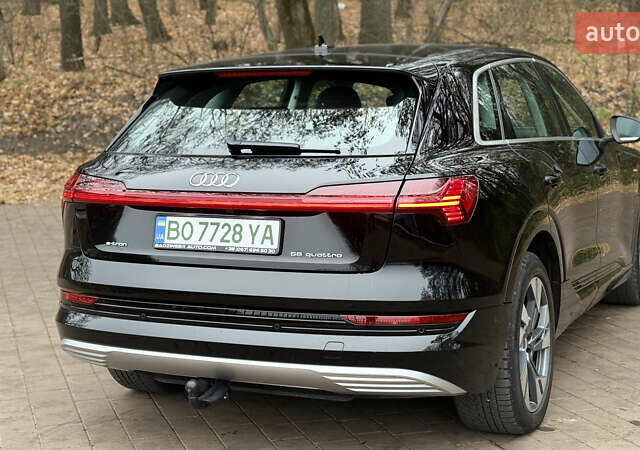 Черный Ауди E-Tron, объемом двигателя 0 л и пробегом 146 тыс. км за 27500 $, фото 18 на Automoto.ua