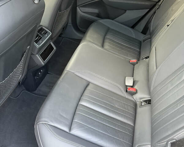 Чорний Ауді E-Tron, об'ємом двигуна 0 л та пробігом 99 тис. км за 33500 $, фото 6 на Automoto.ua