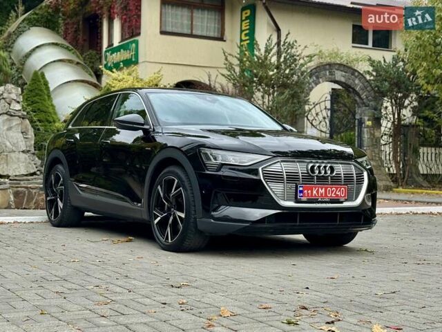 Чорний Ауді E-Tron, об'ємом двигуна 0 л та пробігом 159 тис. км за 24500 $, фото 5 на Automoto.ua