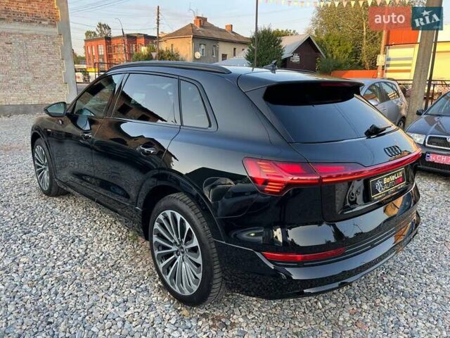 Чорний Ауді E-Tron, об'ємом двигуна 0 л та пробігом 160 тис. км за 26799 $, фото 3 на Automoto.ua