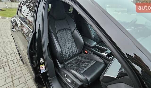 Чорний Ауді E-Tron, об'ємом двигуна 0 л та пробігом 120 тис. км за 33500 $, фото 87 на Automoto.ua