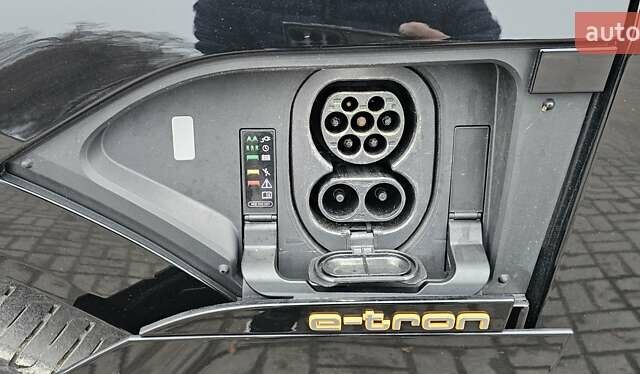 Чорний Ауді E-Tron, об'ємом двигуна 0 л та пробігом 120 тис. км за 33500 $, фото 121 на Automoto.ua