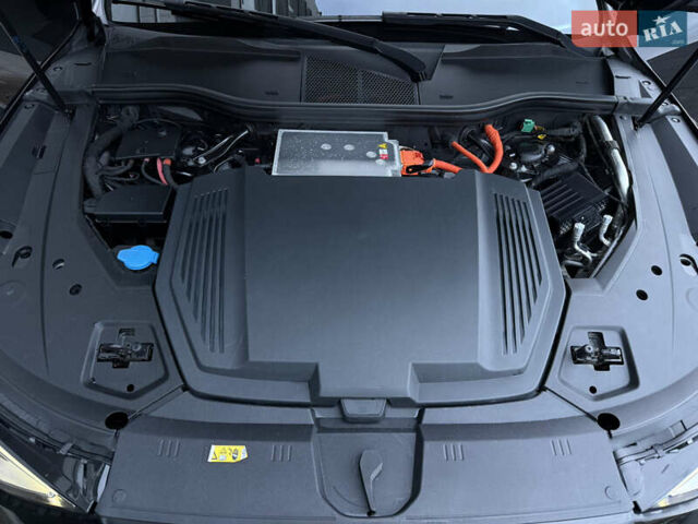 Черный Ауди E-Tron, объемом двигателя 0 л и пробегом 150 тыс. км за 27499 $, фото 89 на Automoto.ua