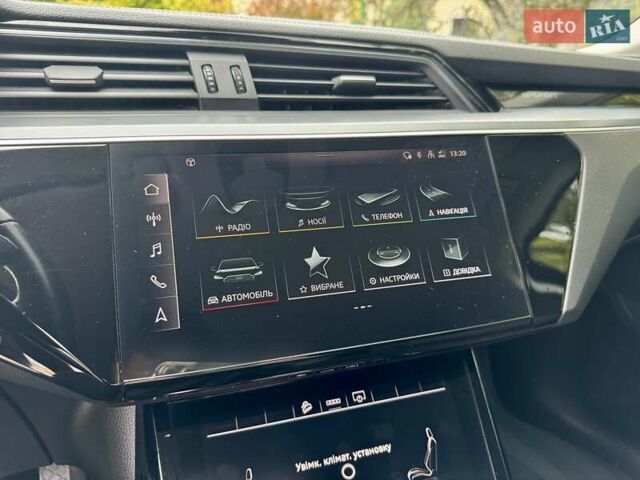 Чорний Ауді E-Tron, об'ємом двигуна 0 л та пробігом 159 тис. км за 24500 $, фото 86 на Automoto.ua