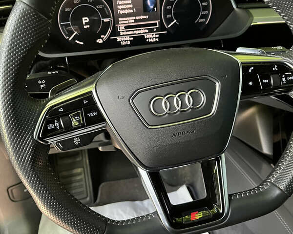 Черный Ауди E-Tron, объемом двигателя 0 л и пробегом 199 тыс. км за 27999 $, фото 43 на Automoto.ua