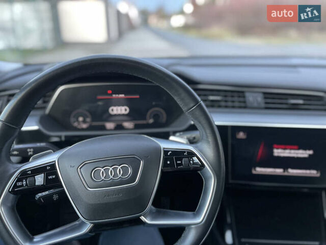 Чорний Ауді E-Tron, об'ємом двигуна 0 л та пробігом 78 тис. км за 26500 $, фото 38 на Automoto.ua