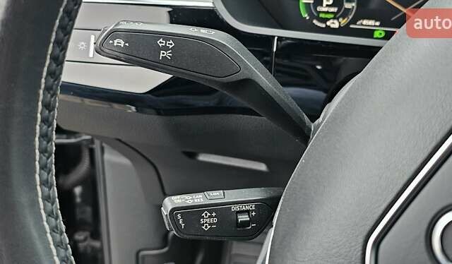 Чорний Ауді E-Tron, об'ємом двигуна 0 л та пробігом 120 тис. км за 33500 $, фото 73 на Automoto.ua