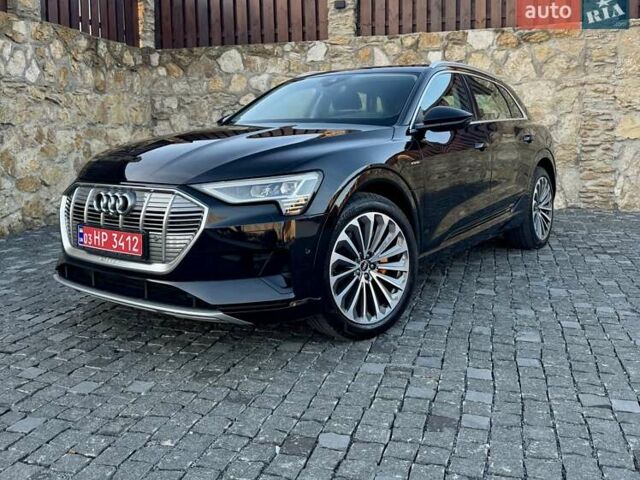 Чорний Ауді E-Tron, об'ємом двигуна 0 л та пробігом 253 тис. км за 24200 $, фото 1 на Automoto.ua