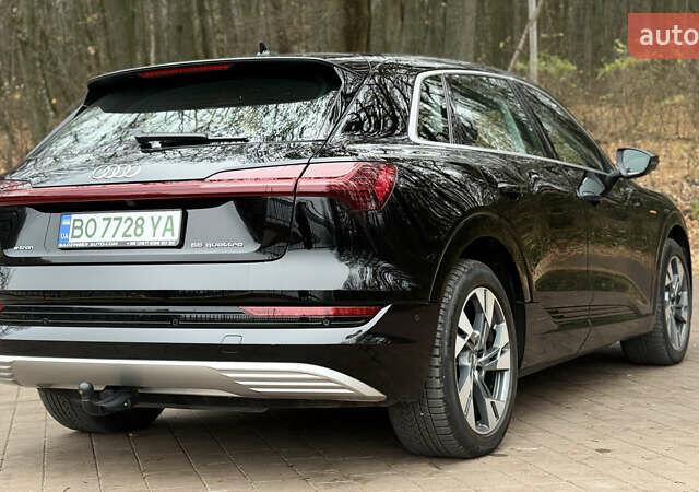 Черный Ауди E-Tron, объемом двигателя 0 л и пробегом 146 тыс. км за 27500 $, фото 16 на Automoto.ua
