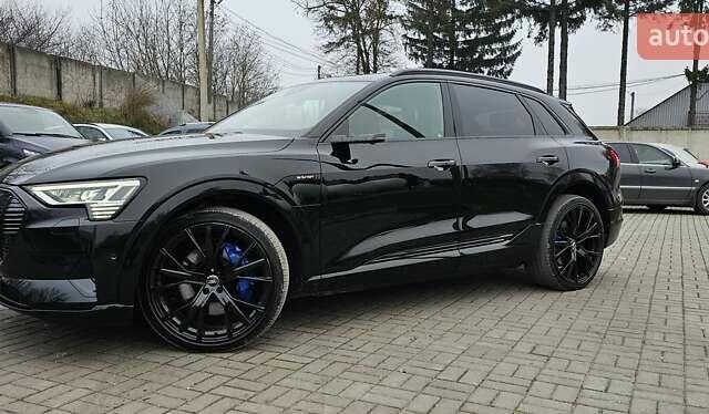 Чорний Ауді E-Tron, об'ємом двигуна 0 л та пробігом 120 тис. км за 33500 $, фото 13 на Automoto.ua